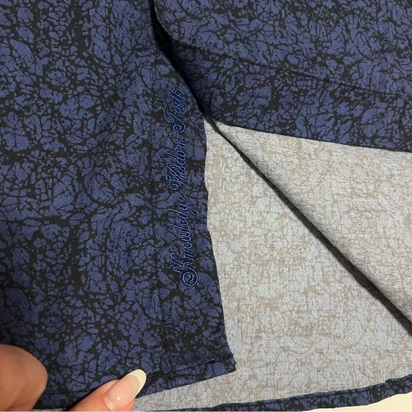 Robert Graham Men’s buttondown Shirt, Navy blue and black, size L - Picture 8 of 13